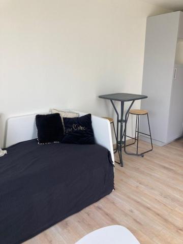 Studio 2 Personnes - Proche Circuit Spay Bagian luar foto